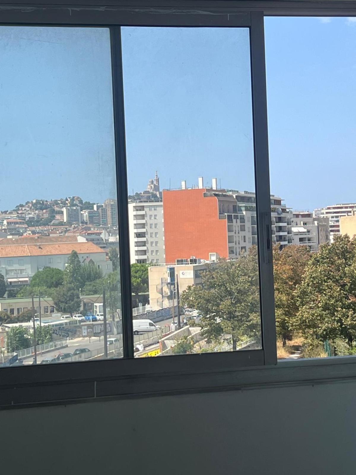 Appartement 2 Chambre Et Grand Sejour 100M2 A 5 Min Du Stade Velodrome Marseille Ngoại thất bức ảnh